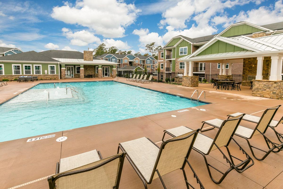 Evolve Companies Timber Creek Luxury Apartments Salt Water Pool