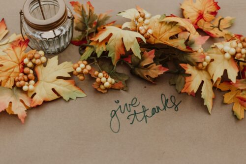 thanksgiving-gratitude-board-paper