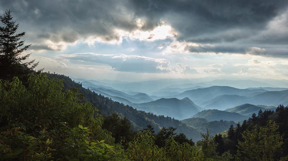 view of blue ridge mountains evolve blog road trip spots