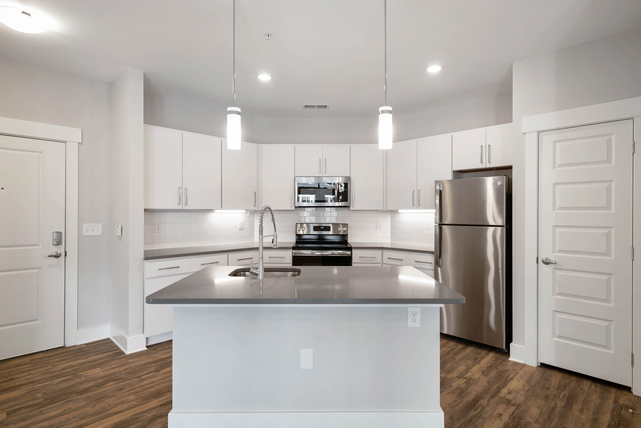 evolve-hawthorne-mills-gap-kitchen white kitchen interior evolve simplify blog mills gap