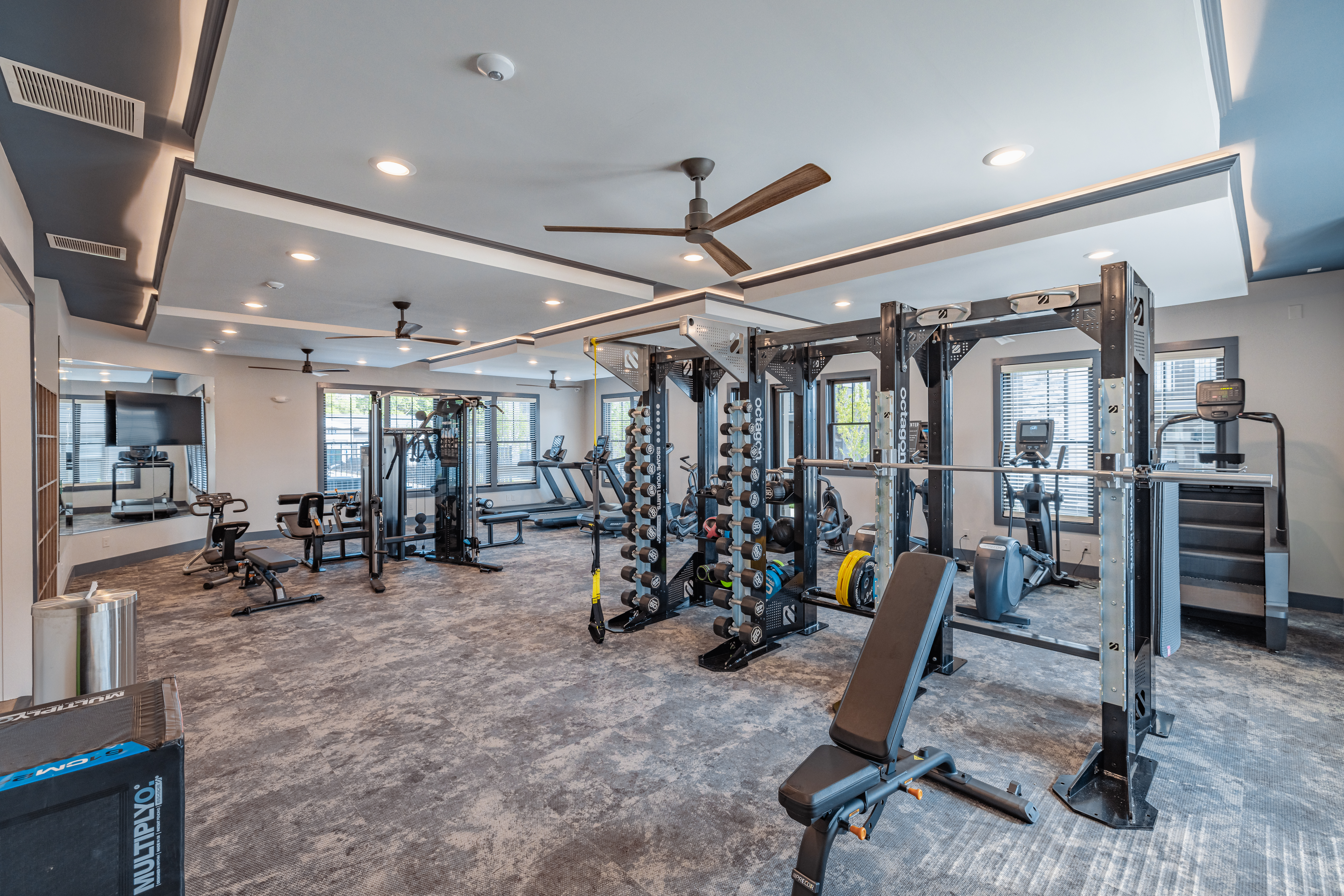 fitness center at evolve at parkway
